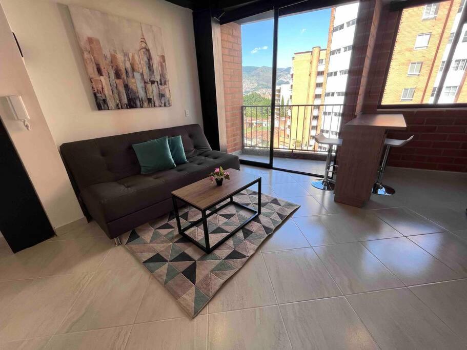 Apartment En Laureles-estadio Medellin